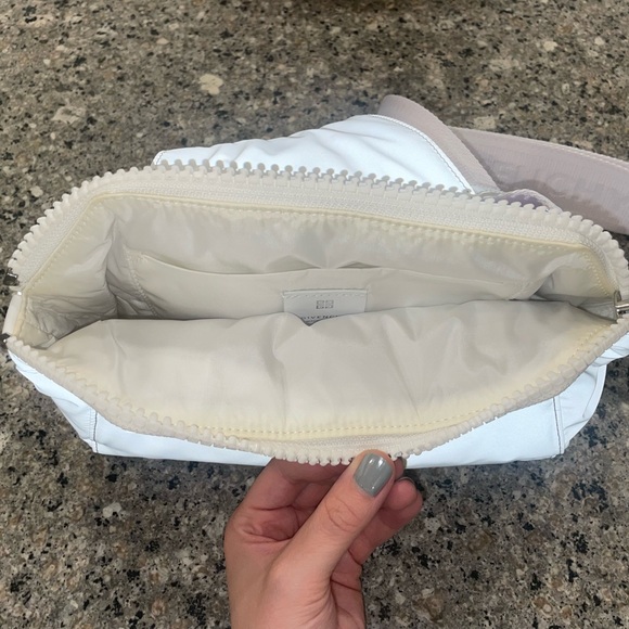 Givenchy Antigona Crossbody Bag in Nylon - Picture 11 of 16